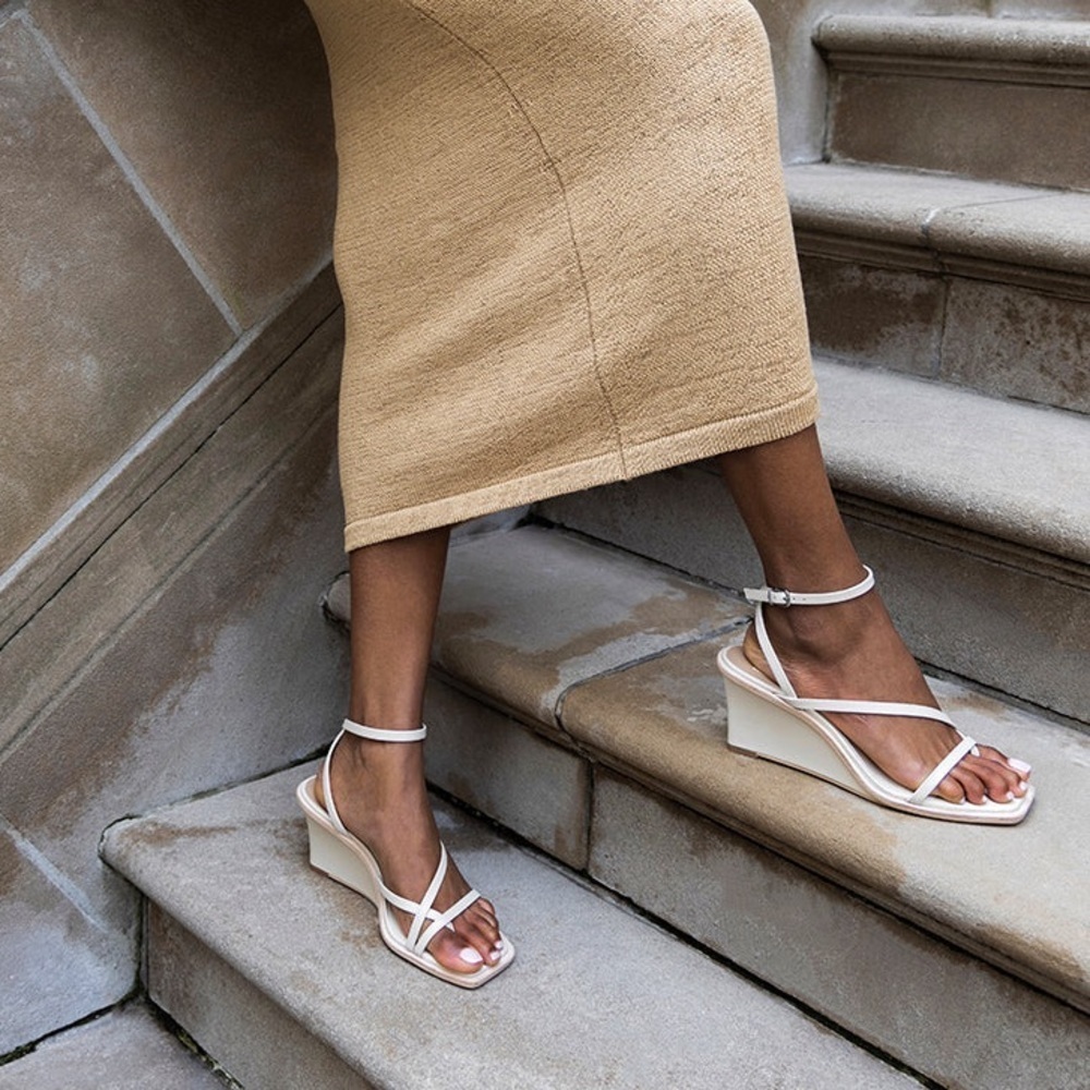 Dolce Vita Gemini Wedges - ivory leather - size 6 - Picture 4 of 16